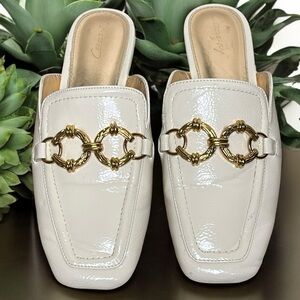 Circus by Sam Edelman Womens Taryn Ivory Faux Leather Slip On Mules size 7.5